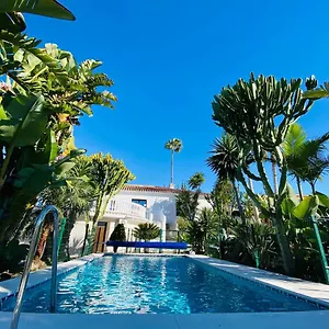 Studio-near The Beach, Bbq And Seawater Pool Appartement